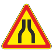 Дорожный знак 1.20.1 «Сужение дороги» (временный) (металл 0,8 мм, I типоразмер: сторона 700 мм, С/О пленка: тип А инженерная)